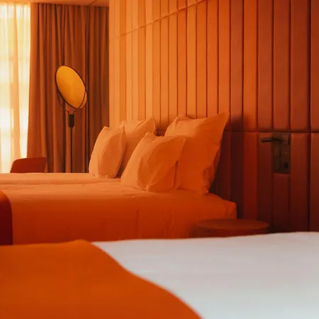 Hotell Lumen & The Light Show