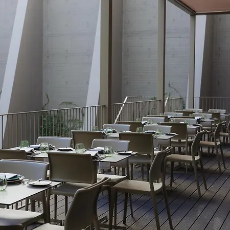 Lumen & The Light Show Lizbona