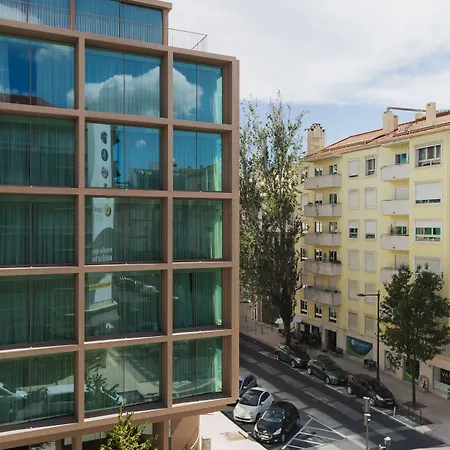 Hotel Lumen & The Light Show