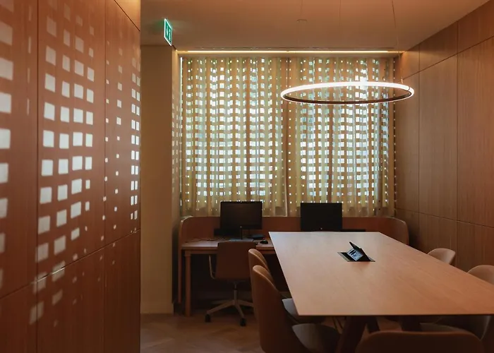 Lumen & The Light Show