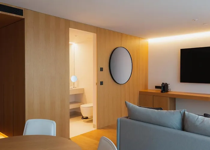 Lumen & The Light Show 4* Lissabon