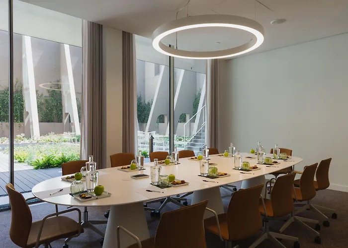 Lumen & The Light Show Hotel 4*