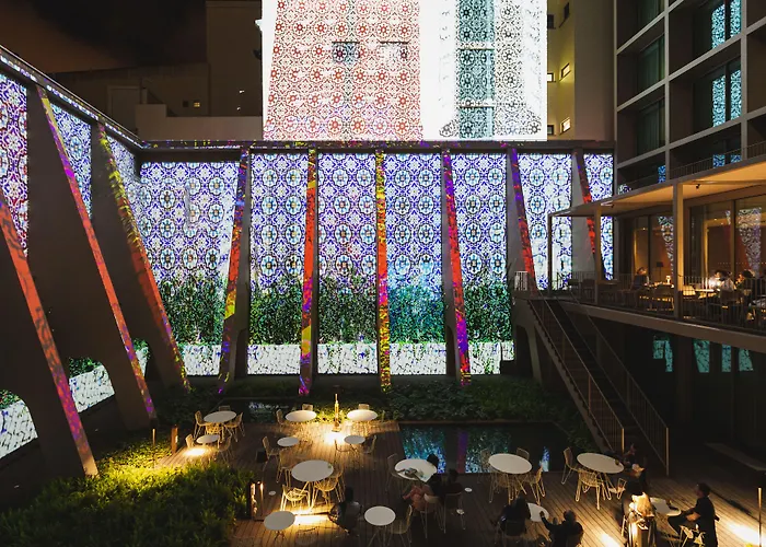 Hotel Lumen & The Light Show 4*